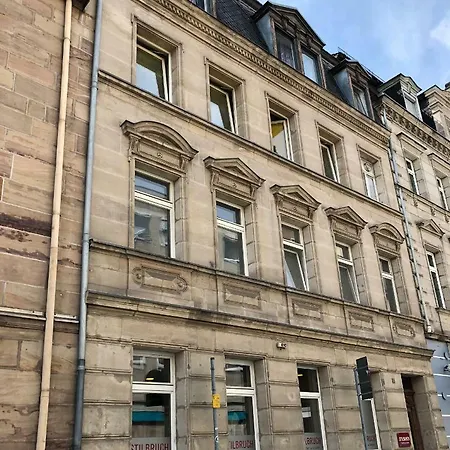 Downtown - Privaterooms Homestay Fuerth