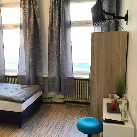 Downtown - Privaterooms Fuerth