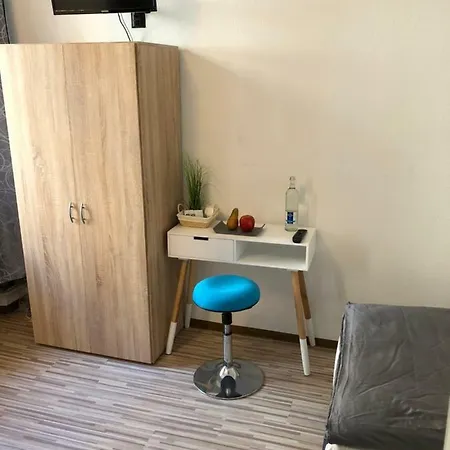 Downtown - Privaterooms Homestay Fuerth
