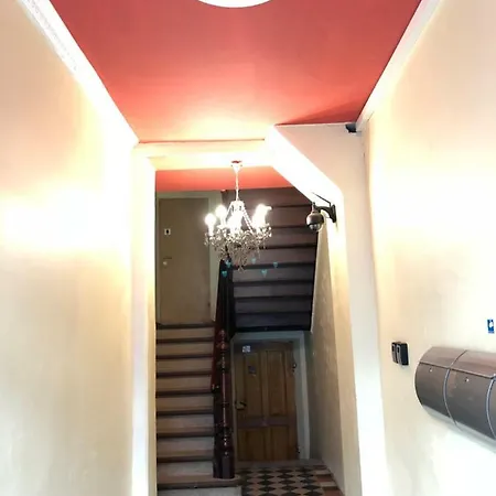 Downtown - Privaterooms *