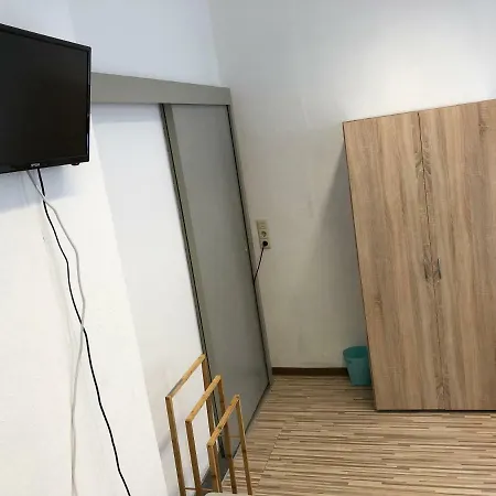 Downtown - Privaterooms Fuerth
