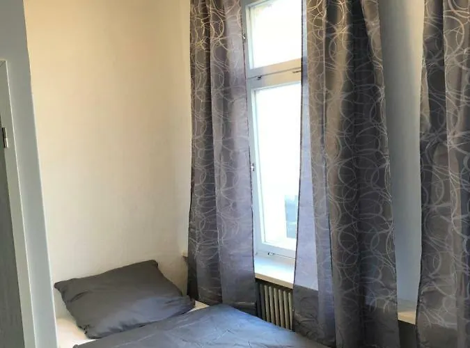 Downtown - Privaterooms Δωμάτια σε οικογενειακή κατοικία *