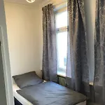 Downtown - Privaterooms Alloggio in famiglia *