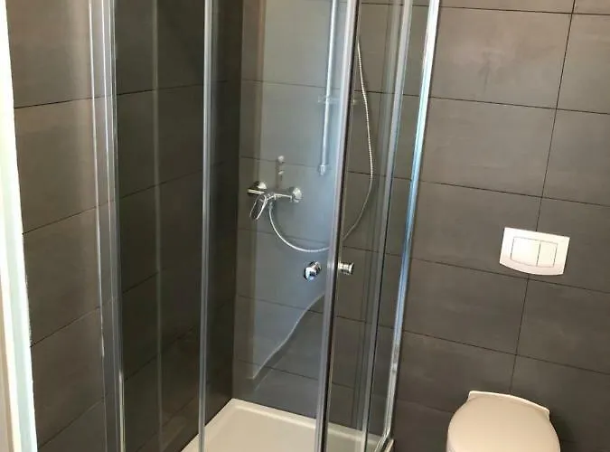Downtown - Privaterooms