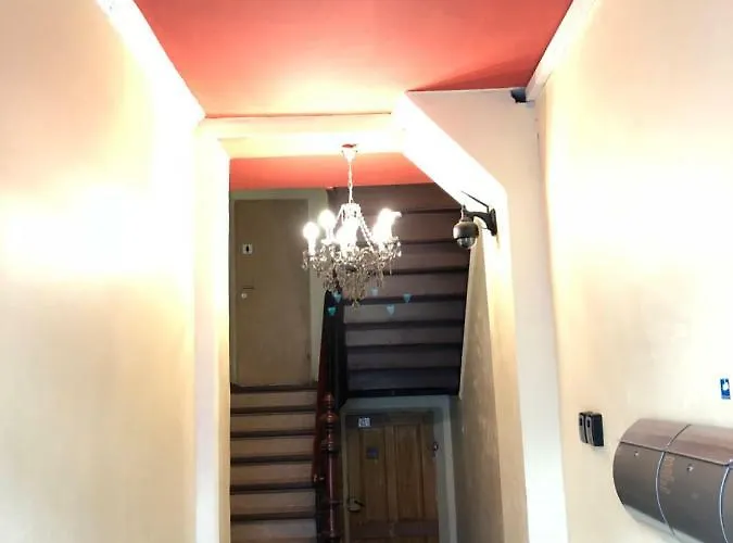 Downtown - Privaterooms *
